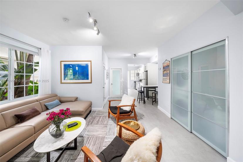 Picture of 1569 Michigan Ave # 10, Miami Beach FL 33139