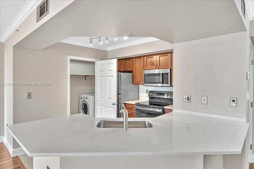 Picture of 3659 NW Adriatic Ln # 305, Jensen Beach FL 34957