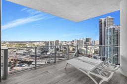 Picture of 851 NE 1St Ave # 3201, Miami, FL 33132