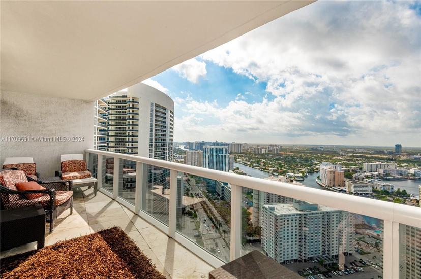 Picture of 1800 S Ocean Dr # 3706, Hallandale Beach FL 33009