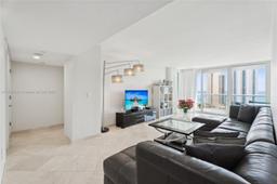 Picture of 16500 Collins Ave # 1752, Sunny Isles Beach, FL 33160
