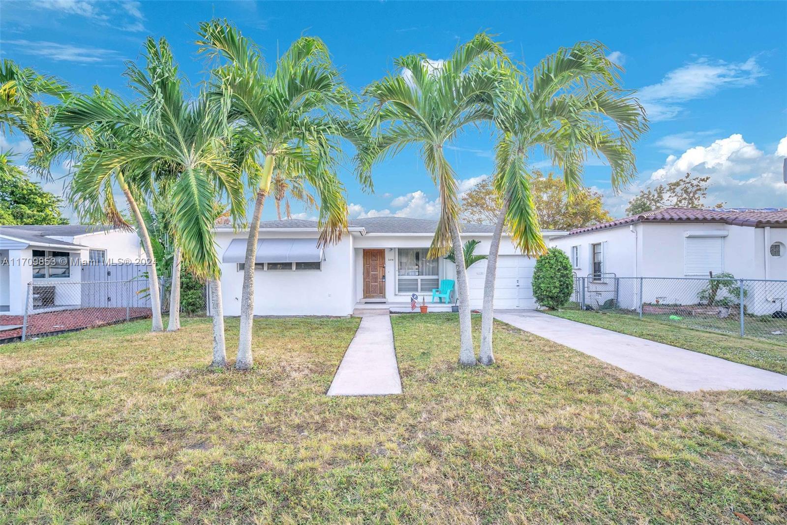 Picture of 2318 Wilson St, Hollywood, FL 33020