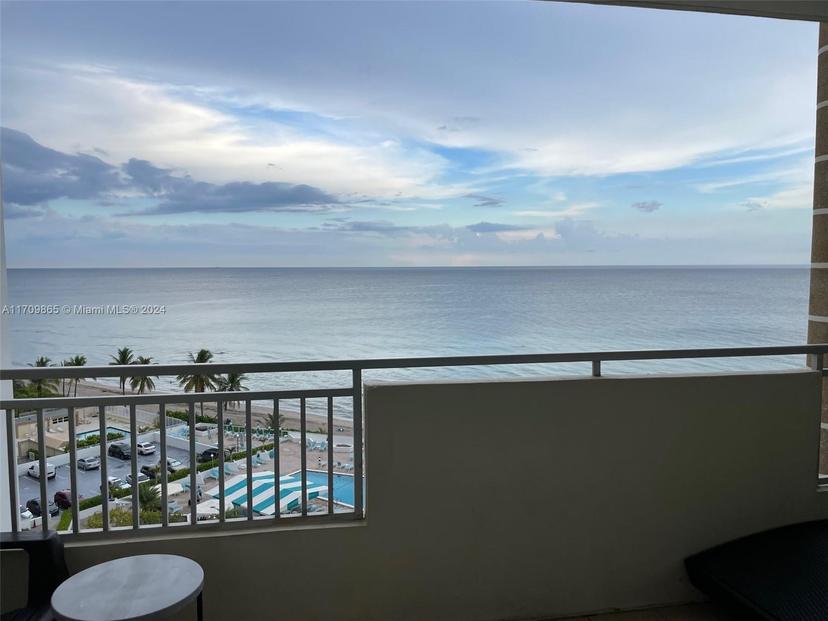 Picture of 3180 S Ocean Dr # 1003, Hallandale Beach FL 33009