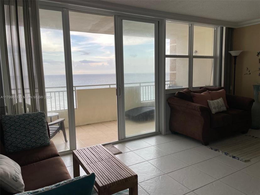Picture of 3180 S Ocean Dr # 1003, Hallandale Beach FL 33009