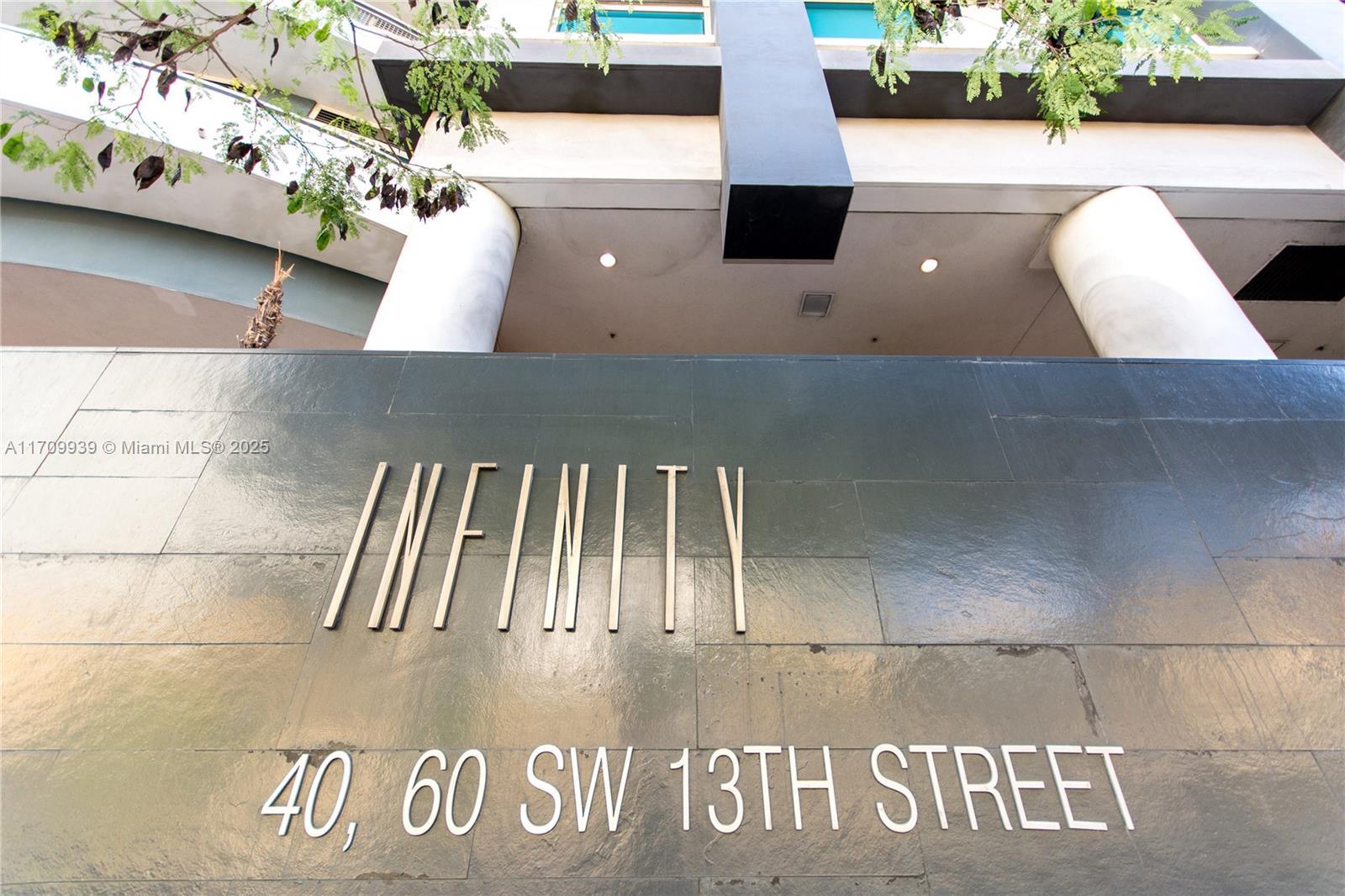 Picture of 60 SW 13Th St # 3805, Miami, FL 33130