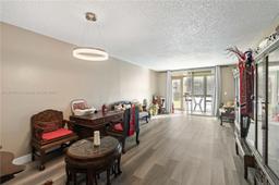 Picture of 1080 Del Lago Cir # 103, Sunrise, FL 33313