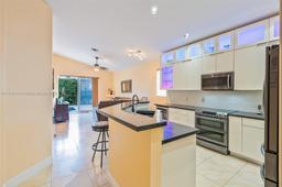 Picture of 5305 NW 126Th Dr, Coral Springs, FL 33076