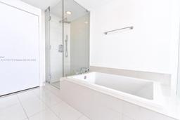 Picture of 650 NE 32Nd St # 903, Miami, FL 33137