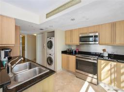 Picture of 7600 Collins Ave # 400, Miami Beach, FL 33141
