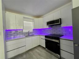 Picture of 6080 NW 44Th St # 314, Lauderhill, FL 33319