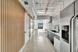 Picture of 1749 NE Miami Ct # 511, Miami, FL 33132
