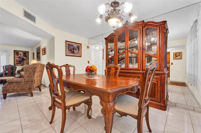Picture of 4270 NW 40Th St # 312, Lauderdale Lakes FL 33319