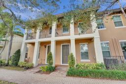 Picture of 1404 SW 147Th Ave # 1404, Pembroke Pines, FL 33027