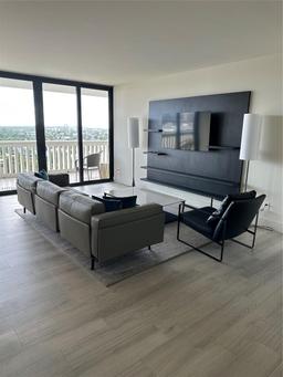 Picture of 2000 SE Island Blvd # 903, Aventura, FL 33160