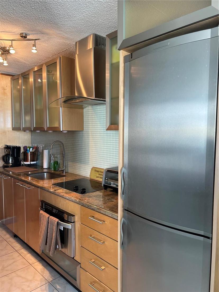 Picture of 1255 Collins Ave # 608, Miami Beach FL 33139