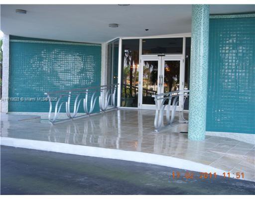 Picture of 5255 Collins # 1A, Miami Beach FL 33140