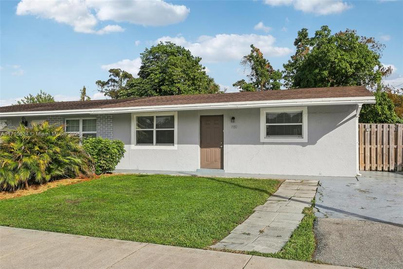 Picture of 1932 SW 69Th Ave, North Lauderdale FL 33068