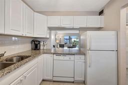 Picture of 7897 Golf Cir Dr # 309, Margate, FL 33063