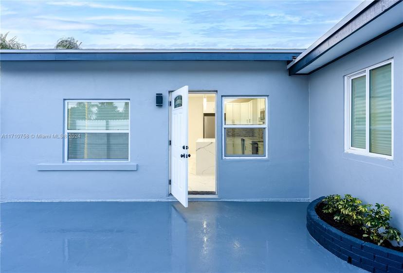 Picture of 1199 Highland Rd, Lake Worth FL 33462