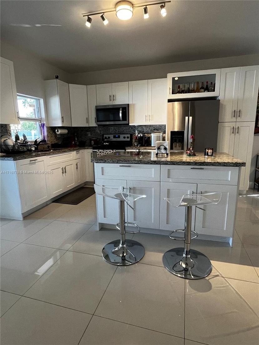Picture of 12199 SW 220Th St, Miami FL 33170