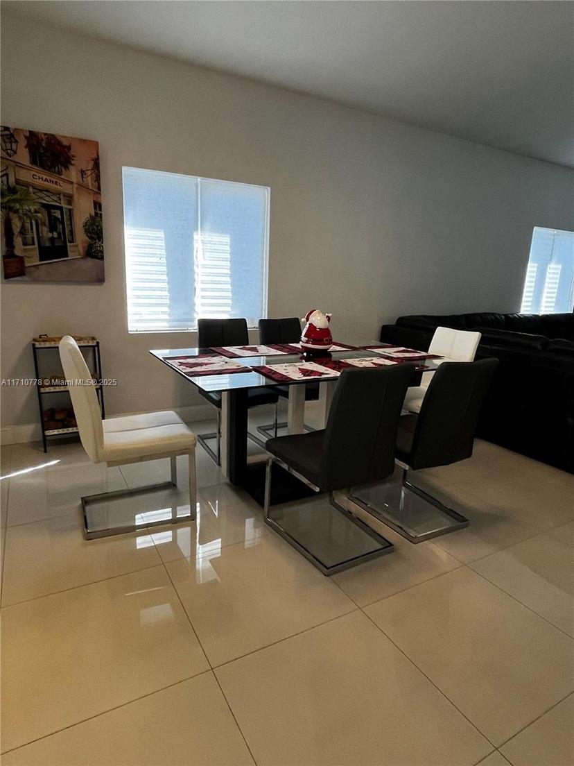 Picture of 12199 SW 220Th St, Miami FL 33170