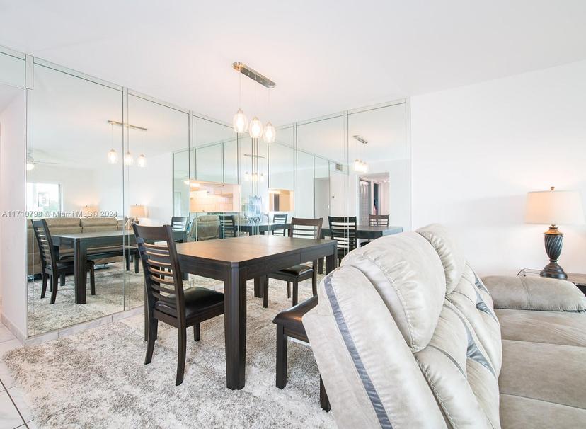 Picture of 4650 Washington St # 502, Hollywood FL 33021