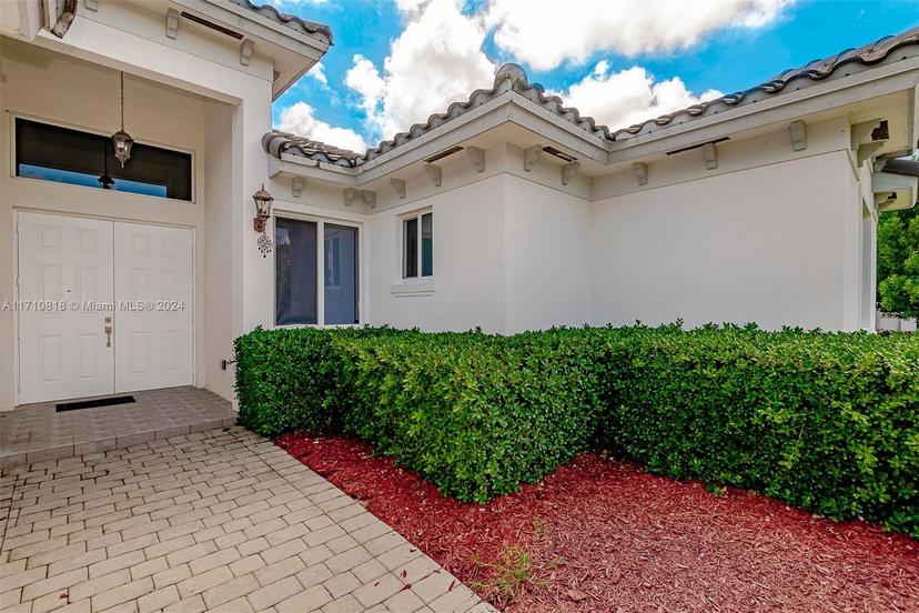 Picture of 9334 SW 173Rd Ter, Palmetto Bay FL 33157