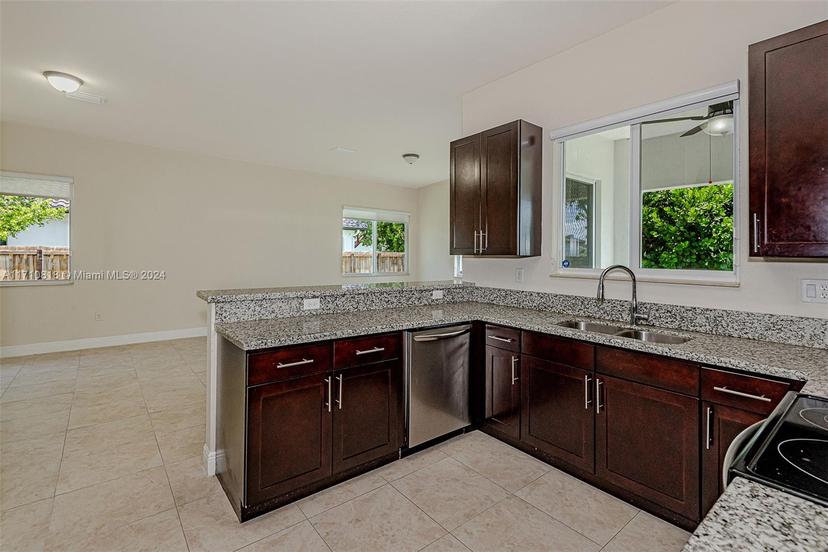 Picture of 9334 SW 173Rd Ter, Palmetto Bay FL 33157