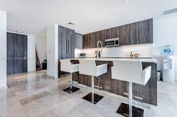 Picture of 68 SE 6Th St # 2803, Miami, FL 33131