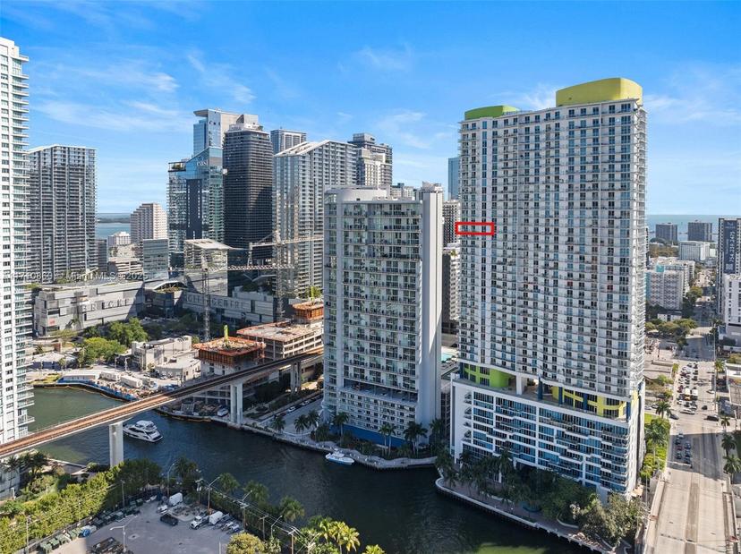 Picture of 185 SW 7Th St # 3111, Miami FL 33130