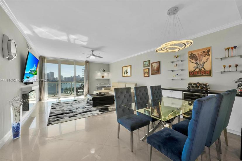 Picture of 3330 NE 190Th St # 816, Aventura FL 33180