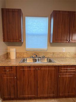 Picture of 4160 NW 21St St # 123D, Lauderhill, FL 33313