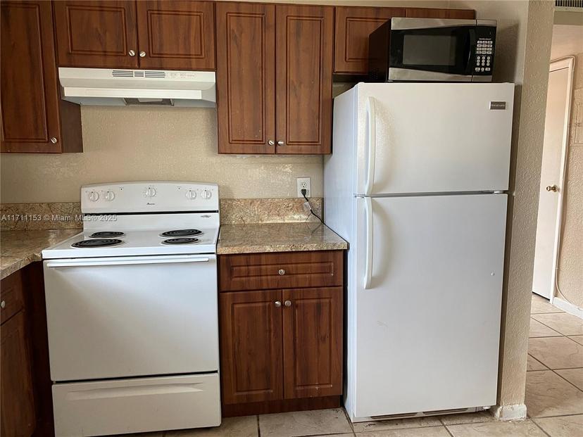 Picture of 4160 NW 21St St # 123D, Lauderhill FL 33313