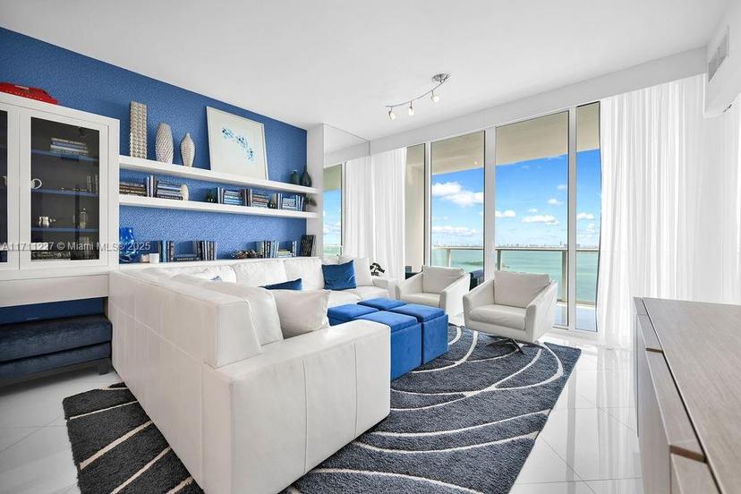 Picture of 2020 N Bayshore Dr # 2509, Miami FL 33137