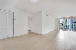 Picture of 1155 Brickell Bay Dr # 609, Miami, FL 33131