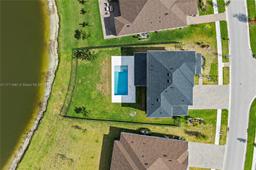 Picture of 757 Hookline Cir, Loxahatchee, FL 33470