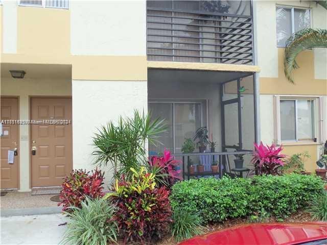 Picture of 505 Gardens Dr # 202, Pompano Beach, FL 33069