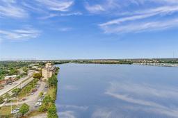 Picture of 1301 NE Miami Gardens Dr # 1701W, Miami, FL 33179