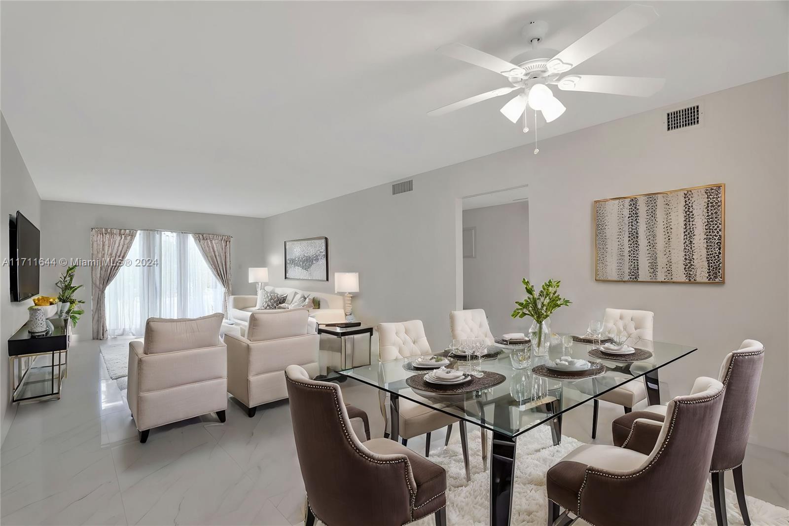 Picture of 2202 Lucaya Bnd # M1, Coconut Creek, FL 33066