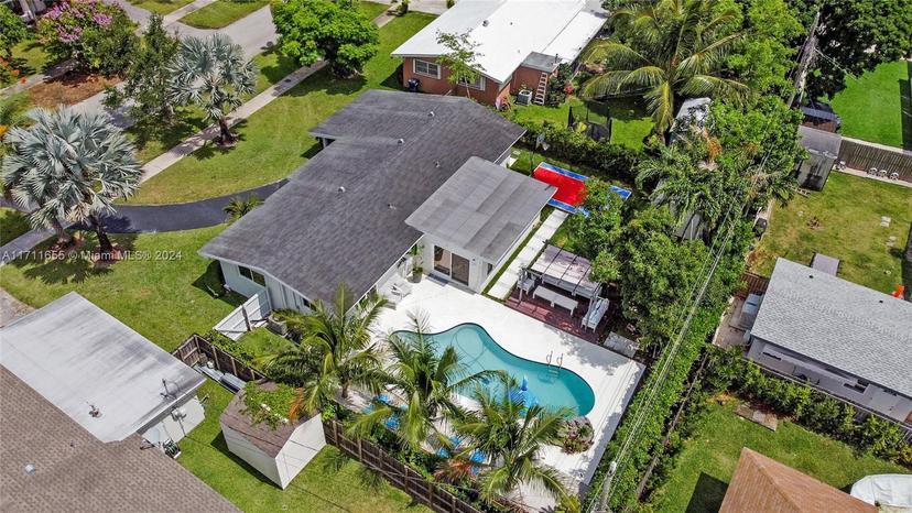 Picture of 18641 Belview Dr, Cutler Bay FL 33157