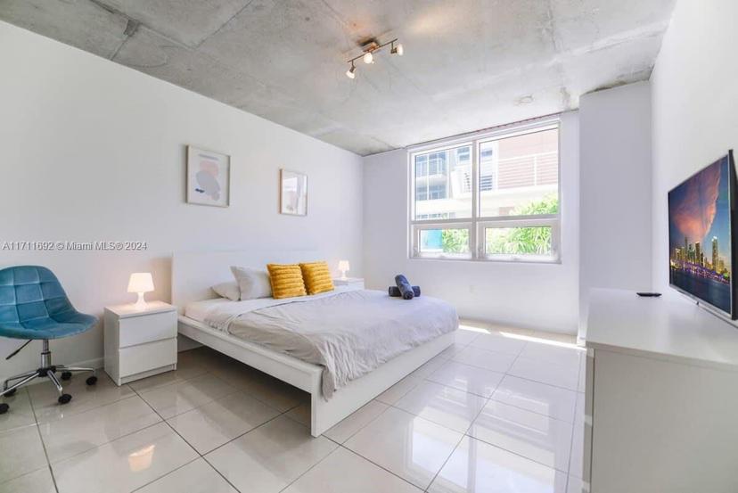 Picture of 3250 NE 1St Ave # 505, Miami FL 33137