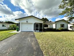 Picture of 8115 NW 100Th Ter, Tamarac, FL 33321
