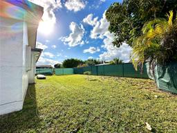 Picture of 8115 NW 100Th Ter, Tamarac, FL 33321
