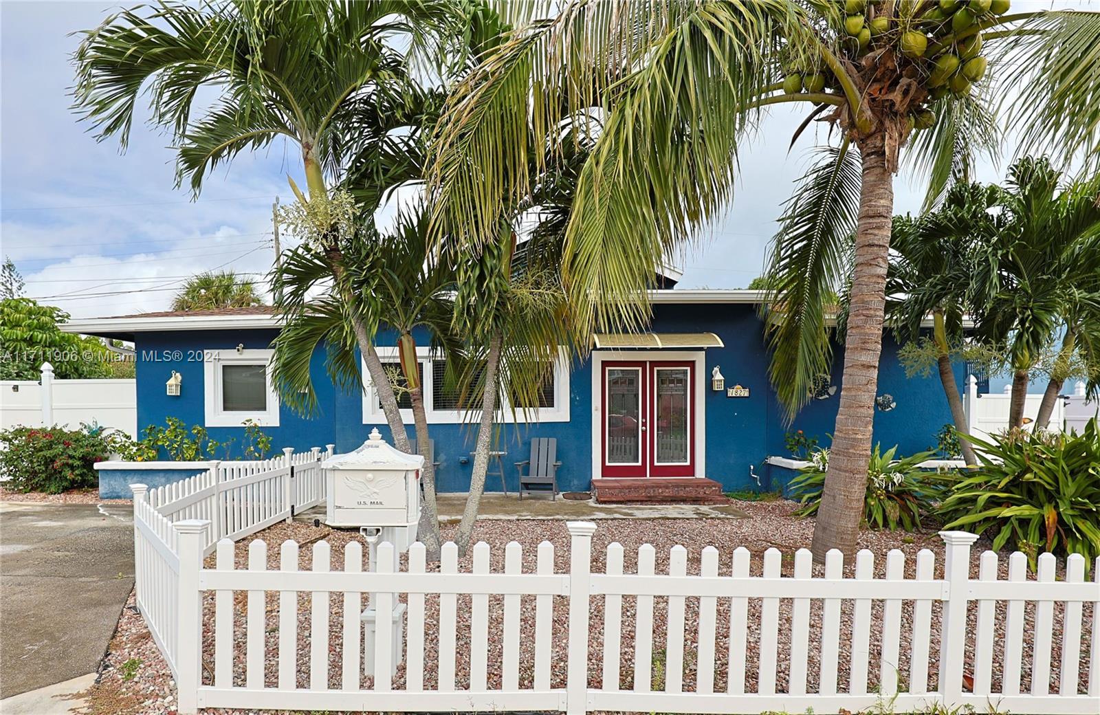 Picture of 1827 Len Dr, North Palm Beach, FL 33408