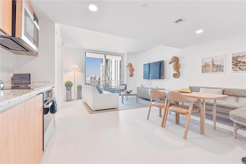 Picture of 601 NE 1St Ave # 2409, Miami FL 33132