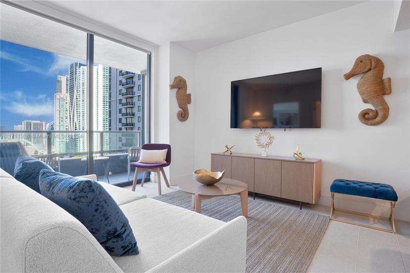Picture of 601 NE 1St Ave # 2409, Miami FL 33132