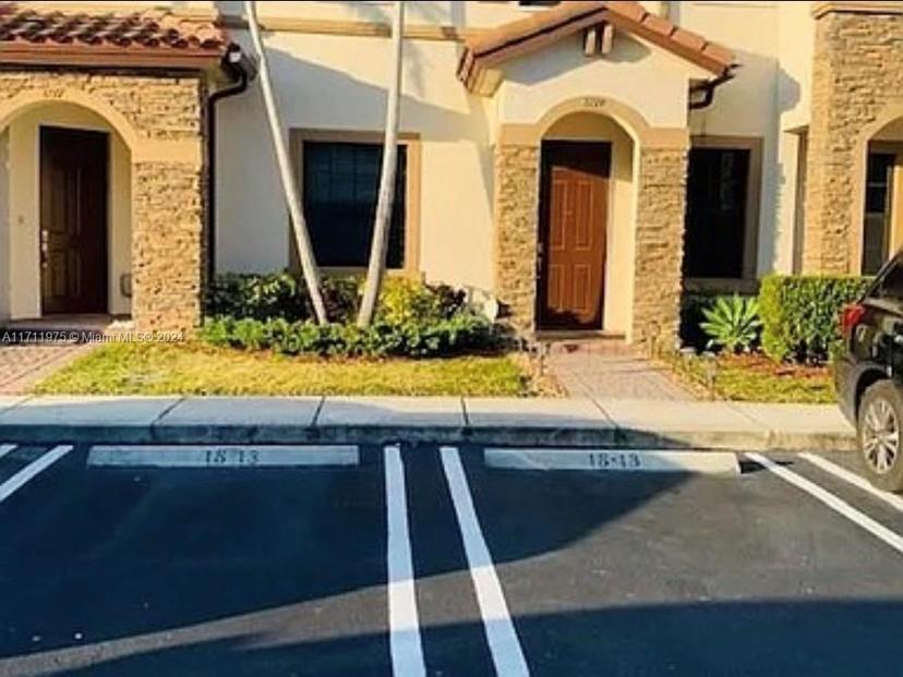 Picture of 3219 SE 5Th Ct # 3219, Homestead FL 33033
