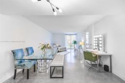 Picture of 1020 Meridian Ave # 816, Miami Beach, FL 33139