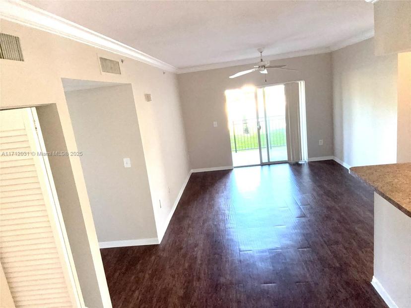 Picture of 160 SW 117Th Ter # 6104, Pembroke Pines FL 33025