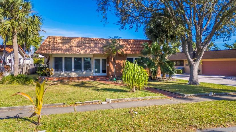 Picture of 1311 Madison St, Hollywood FL 33019